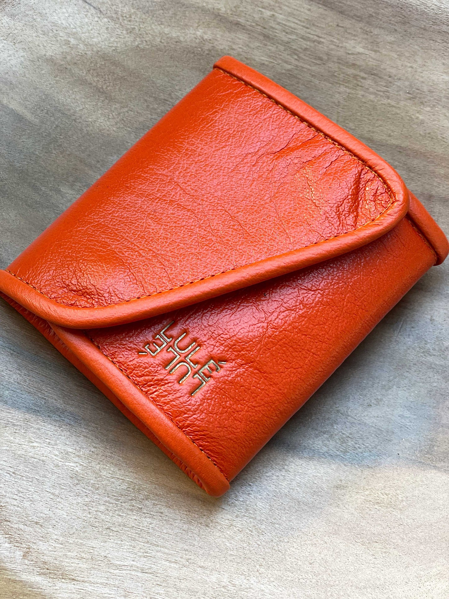 Pequeña Lulé Wallet Naranja